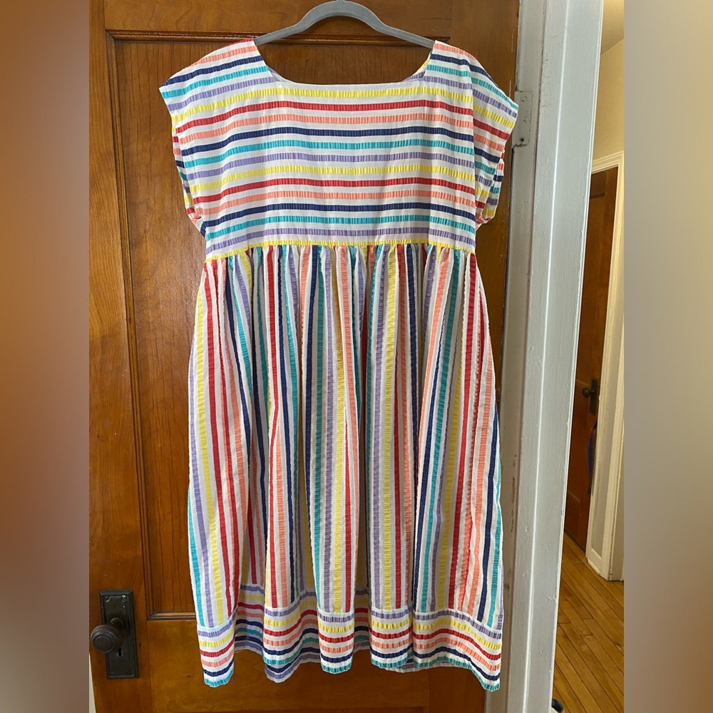Vintage Women’s Rainbow stripe ribbon seersucker midi dress